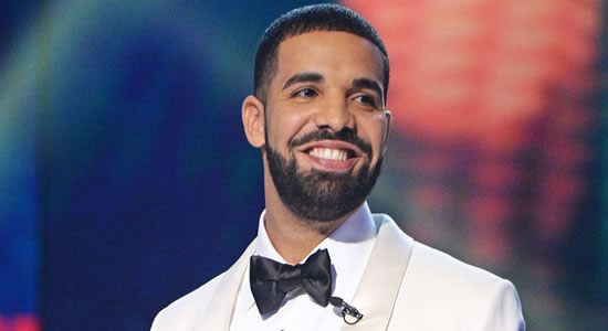 Rapper Drake Makes Scented Candle That Smells Like Him