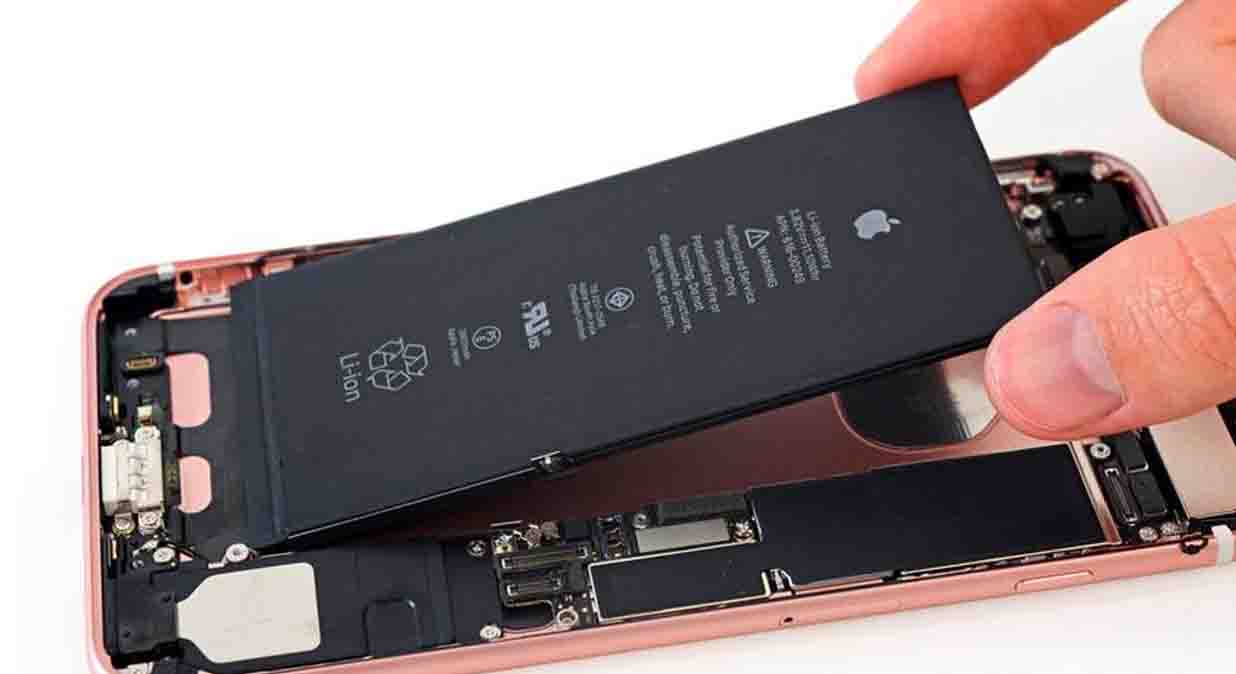 Apple Tenders Apology For Slowing Iphones, Proffer Discounted Batteries